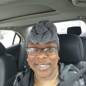 Meet your Posher, Monica